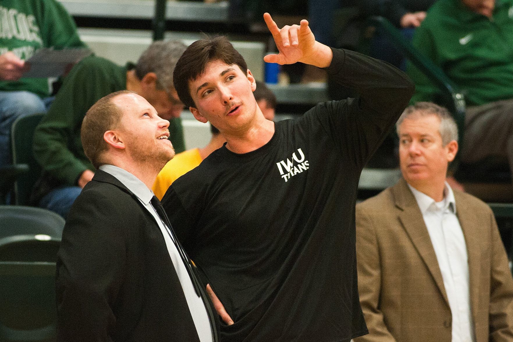 020220-blm-spt-5iwuhoops